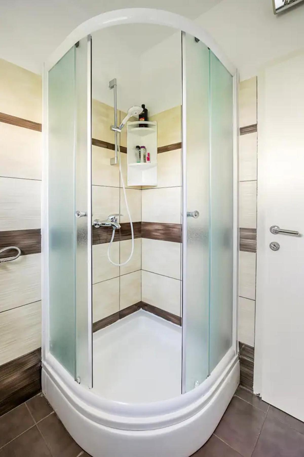 Apartment Tomas,,,Spacious House With Private Parking,Terrace,5G Internet,,,,, 扎达尔 外观 照片